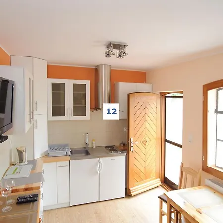 Nad Jeziorem Z Tarasem Apartament